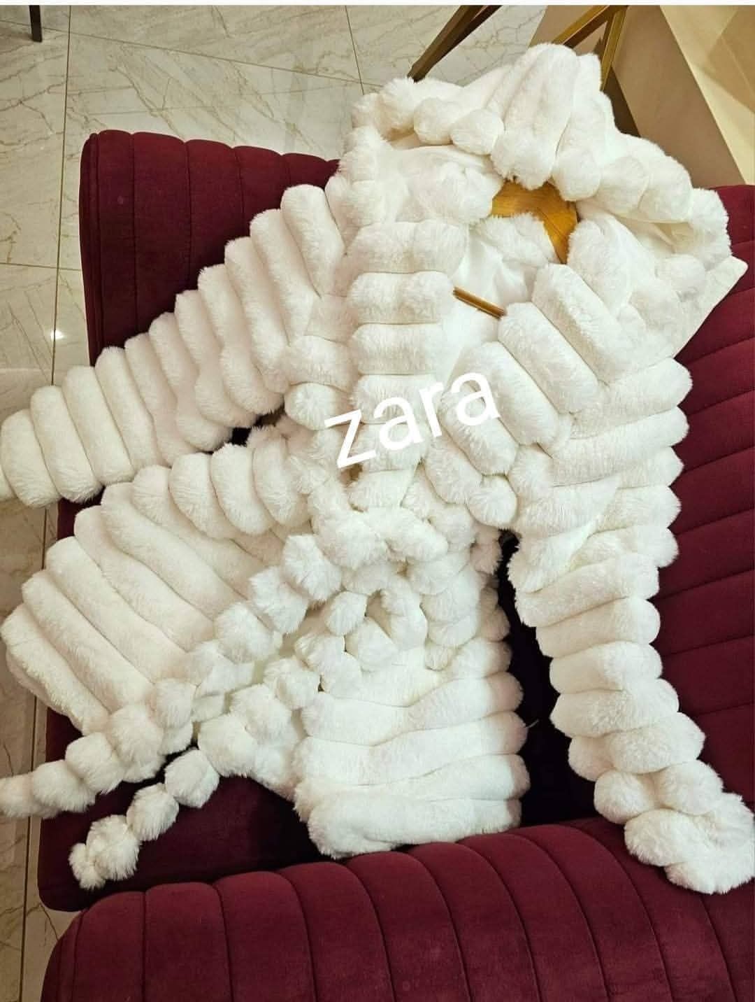 جاكيت فرو اجنبي